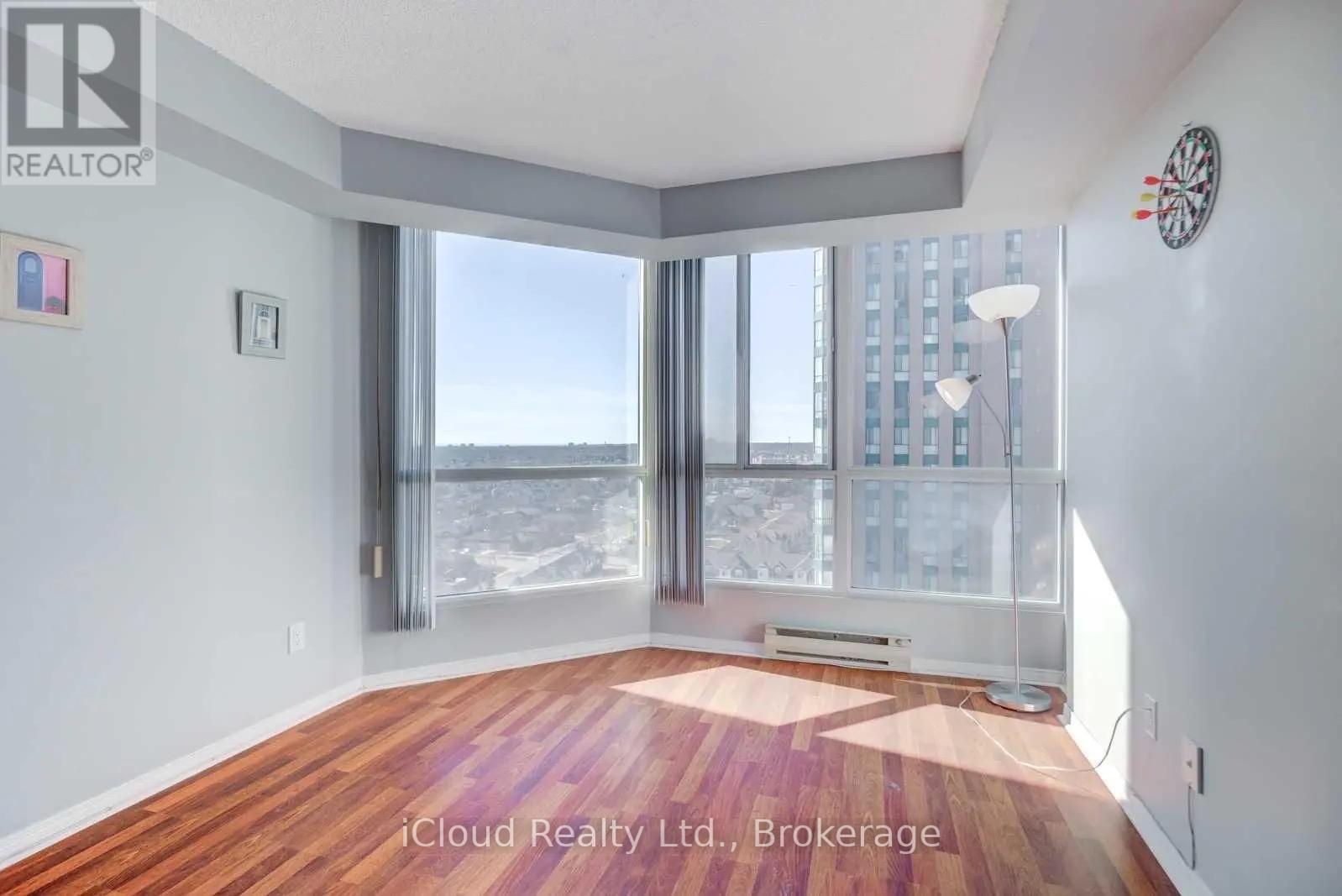 1514 - 145 Hillcrest Avenue, Mississauga, Ontario  L5B 3Z1 - Photo 9 - W13515762