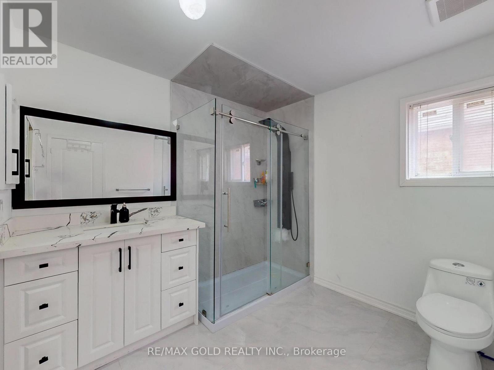 4 Treepark Street, Brampton, Ontario  L6R 1T3 - Photo 13 - W13515818