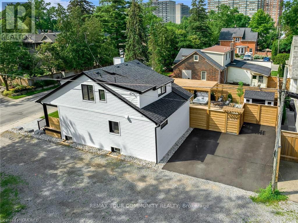 1379 Caroline Street, Burlington, Ontario  L7S 1H5 - Photo 37 - W13515900