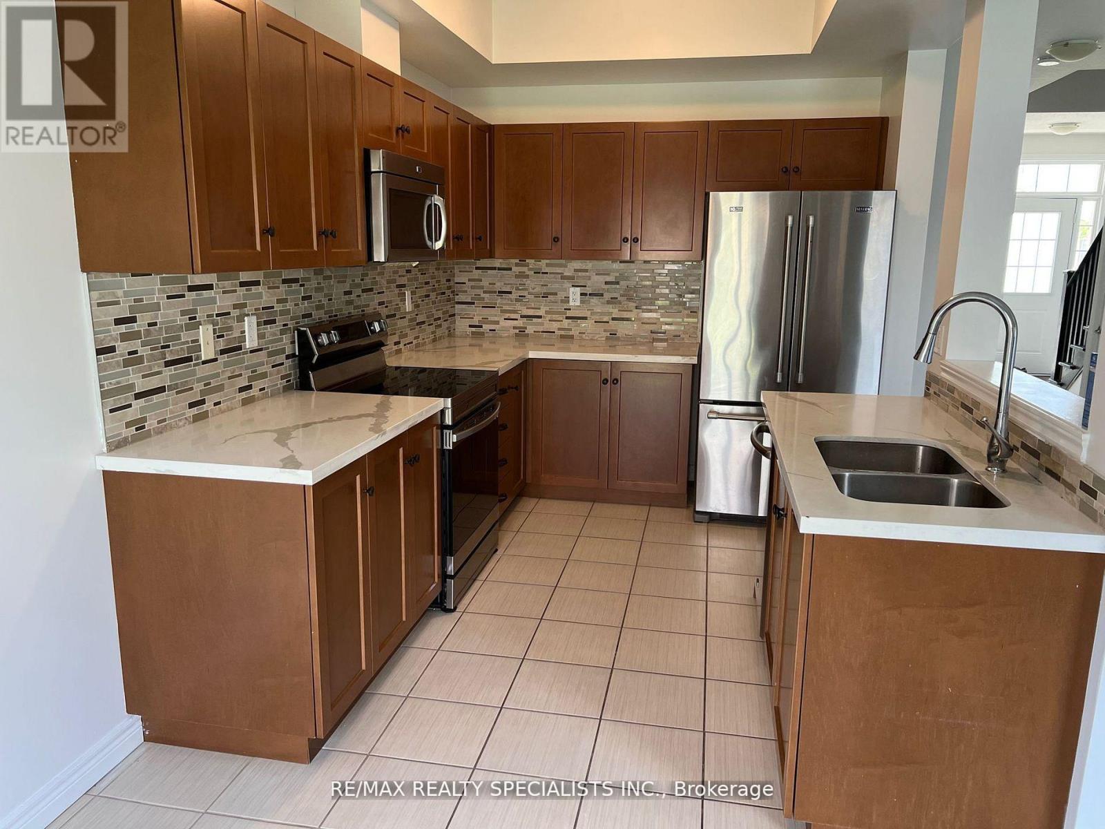 62 - 8 Lakelawn Road, Grimsby, Ontario  L3M 0G1 - Photo 10 - X13515650