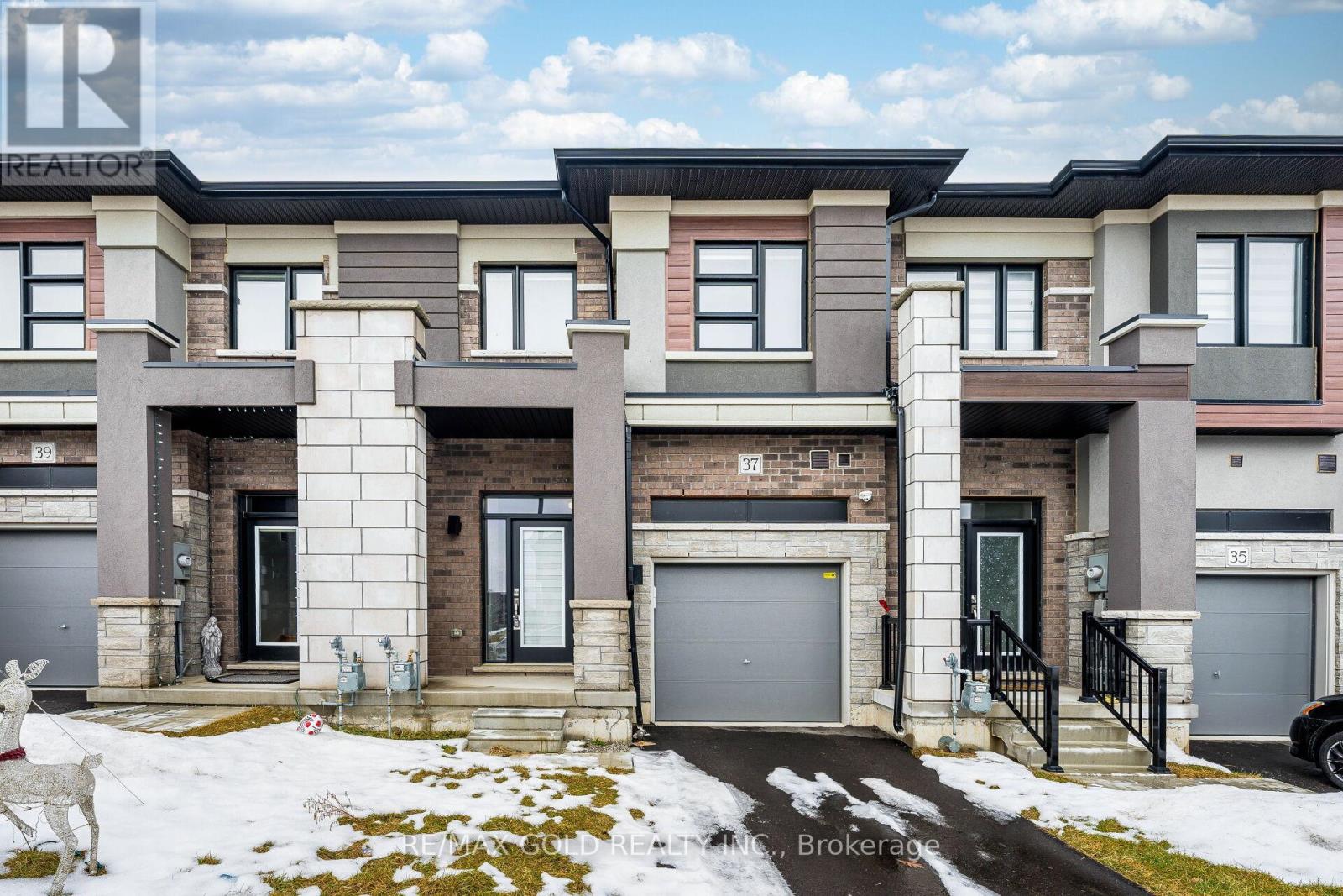 37 GEORGE BRIER DRIVE, Brant, Ontario
