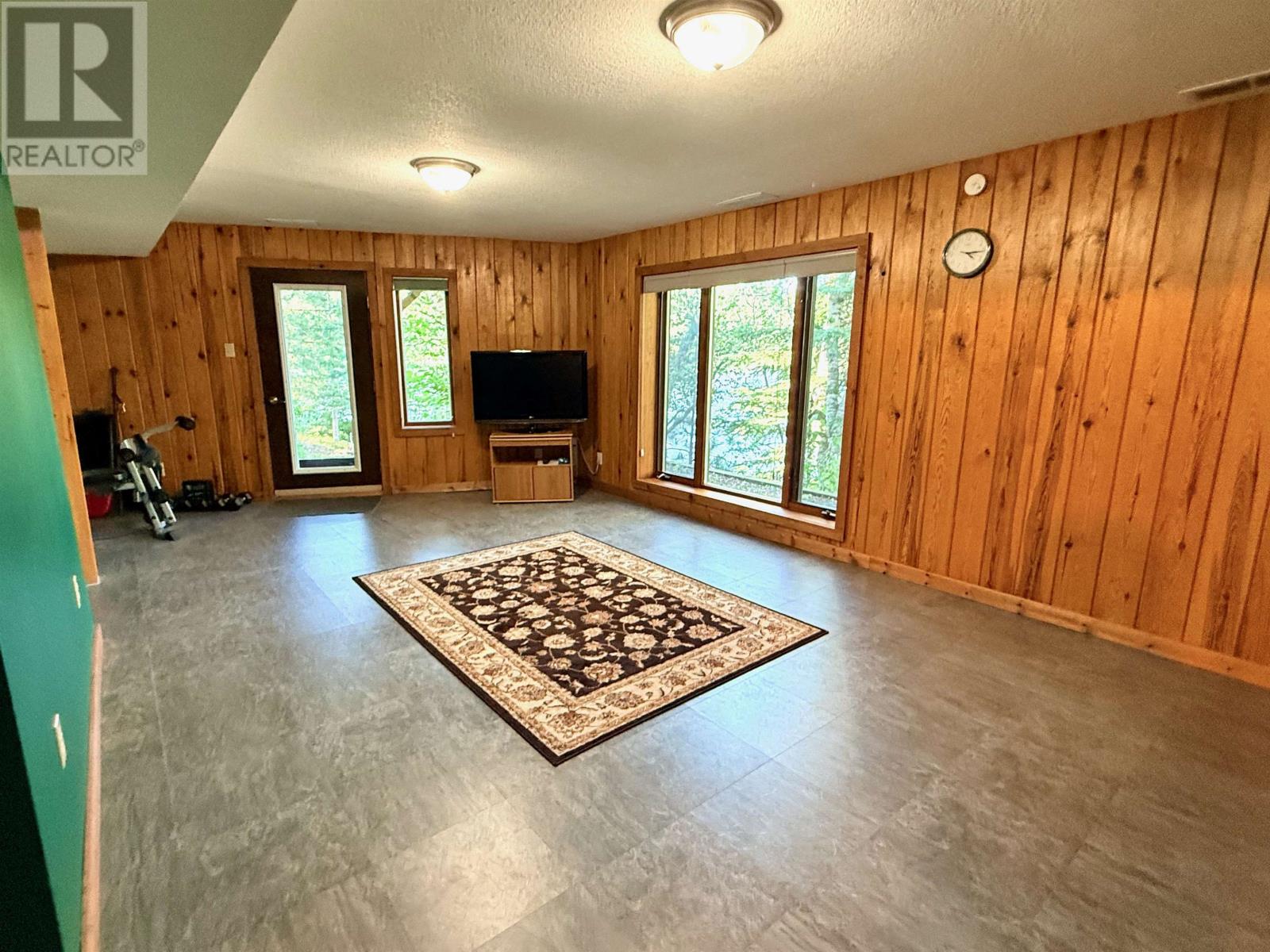 60 Campbell Road, Kenora, Ontario  P9N 4N3 - Photo 25 - TB2601759