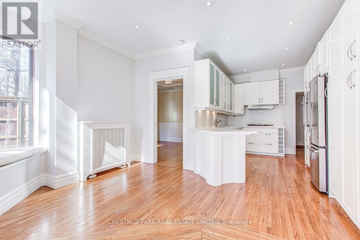 124 Glen Road, Toronto, Ontario  M4W 2W2 - Photo 11 - C13515950