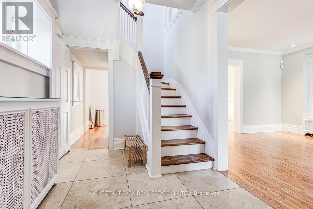 124 Glen Road, Toronto, Ontario  M4W 2W2 - Photo 2 - C13515950