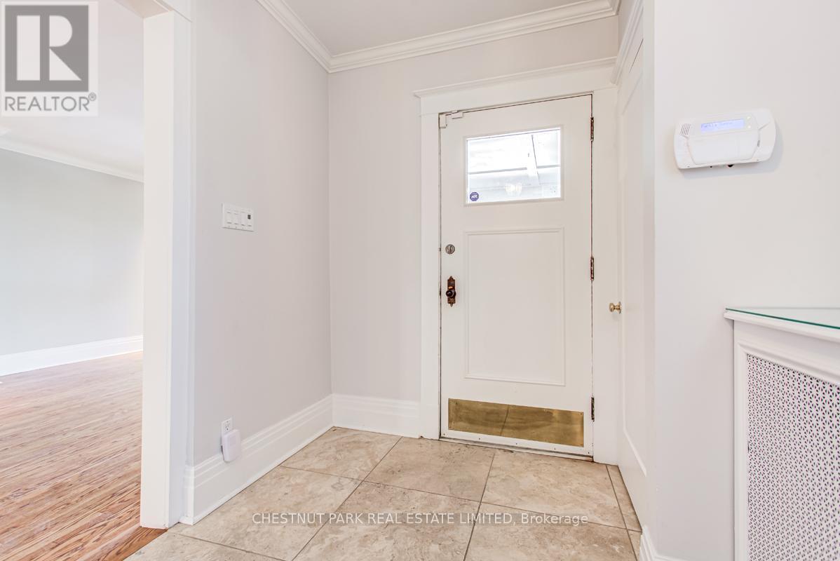 124 Glen Road, Toronto, Ontario  M4W 2W2 - Photo 3 - C13515950
