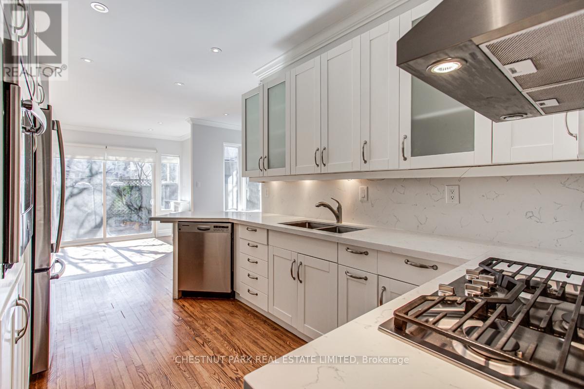 124 Glen Road, Toronto, Ontario  M4W 2W2 - Photo 8 - C13515950