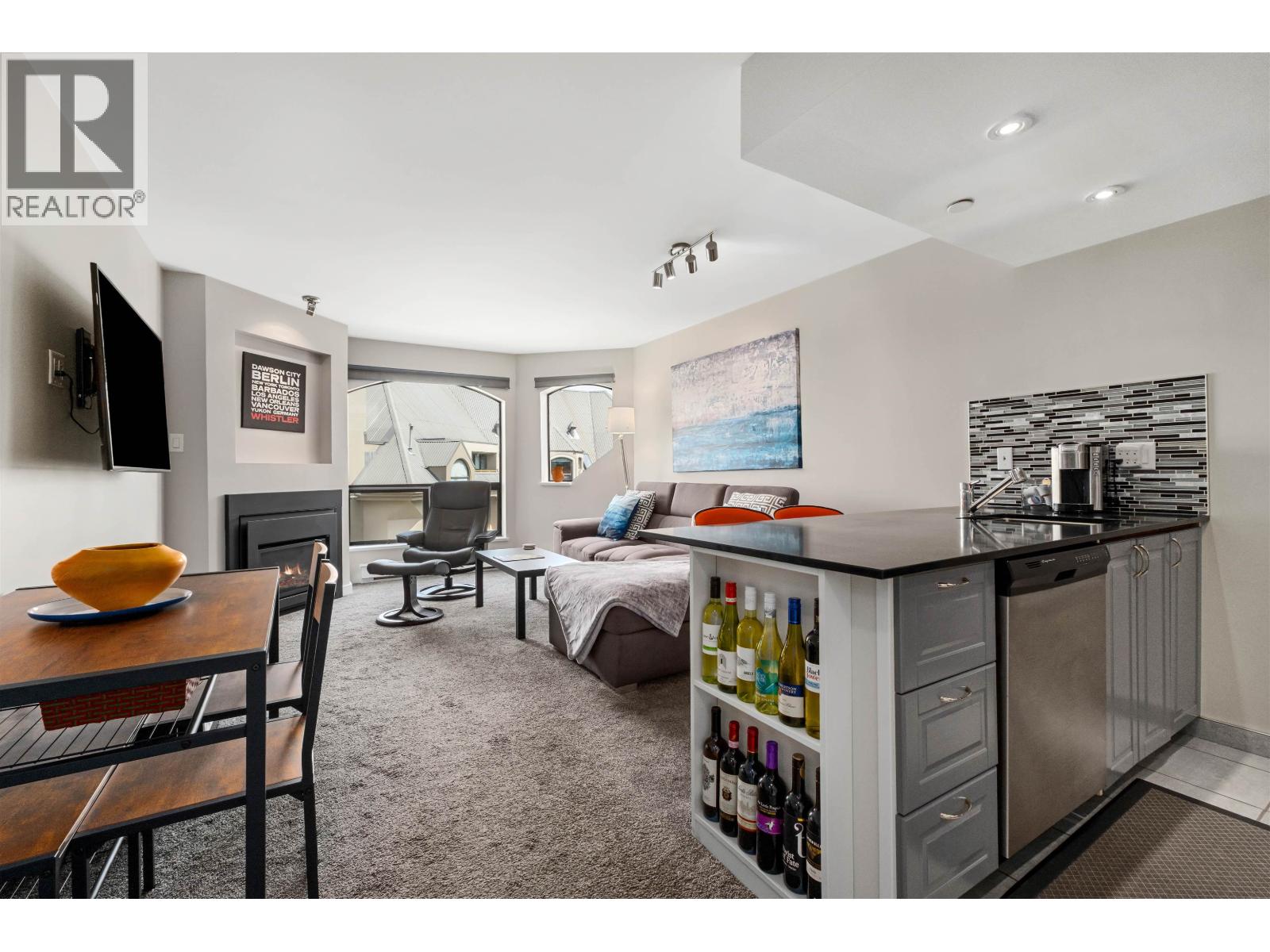 613 4809 Spearhead Drive, Whistler, British Columbia  V8E 1E7 - Photo 6 - R3142068