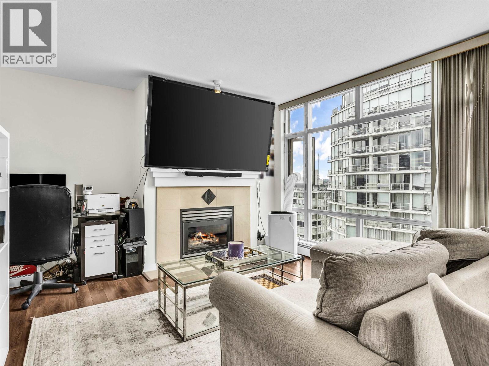 2807 1199 Marinaside Crescent, Vancouver, British Columbia  V6Z 2Y2 - Photo 5 - R3142071