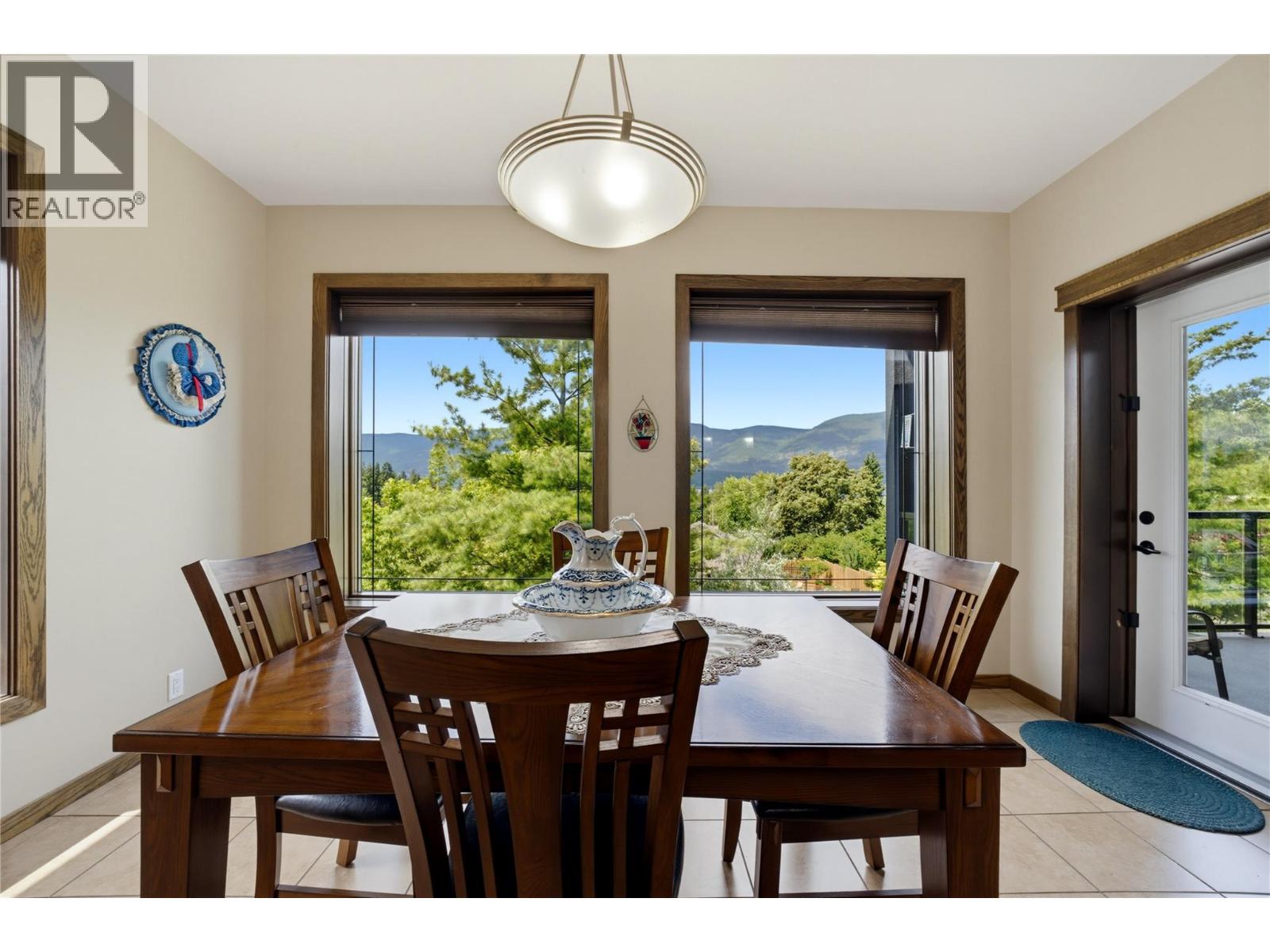 2421 25 Street NE, Salmon Arm, British Columbia  V1E 2Z7 - Photo 16 - 10393352