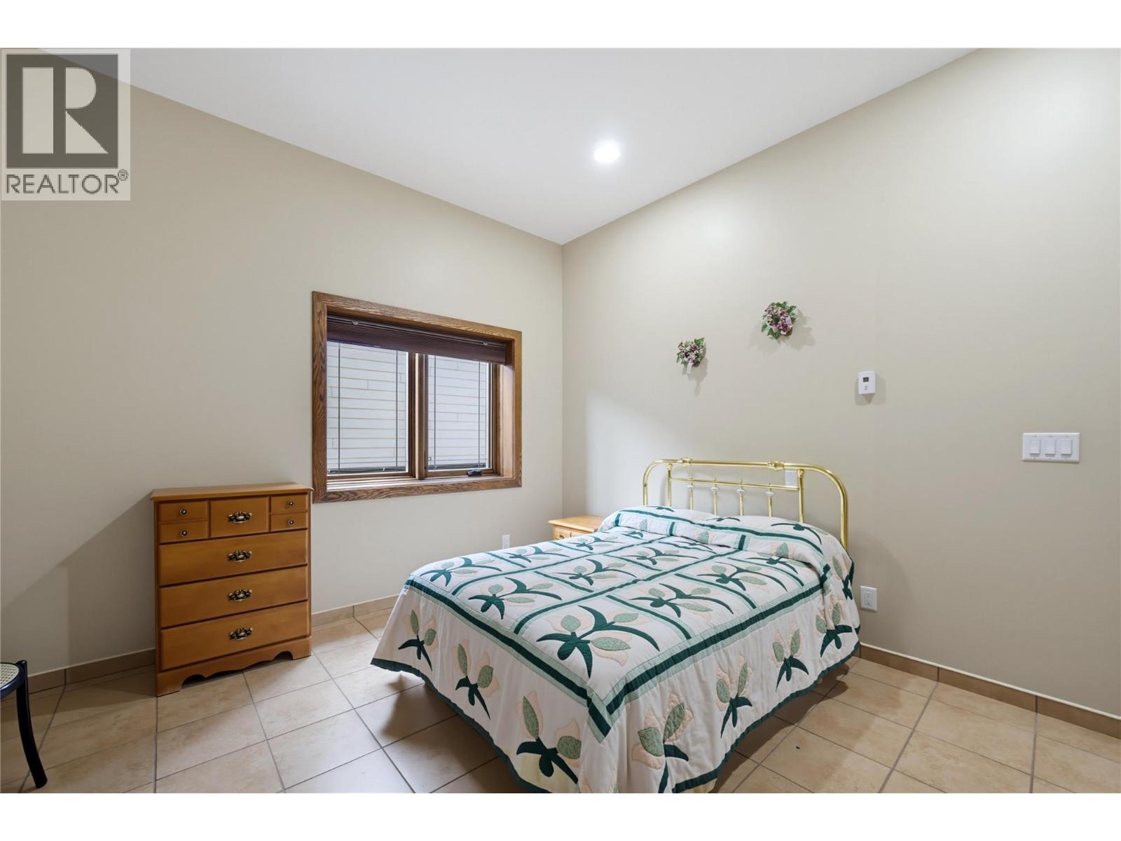 2421 25 Street NE, Salmon Arm, British Columbia  V1E 2Z7 - Photo 48 - 10393352