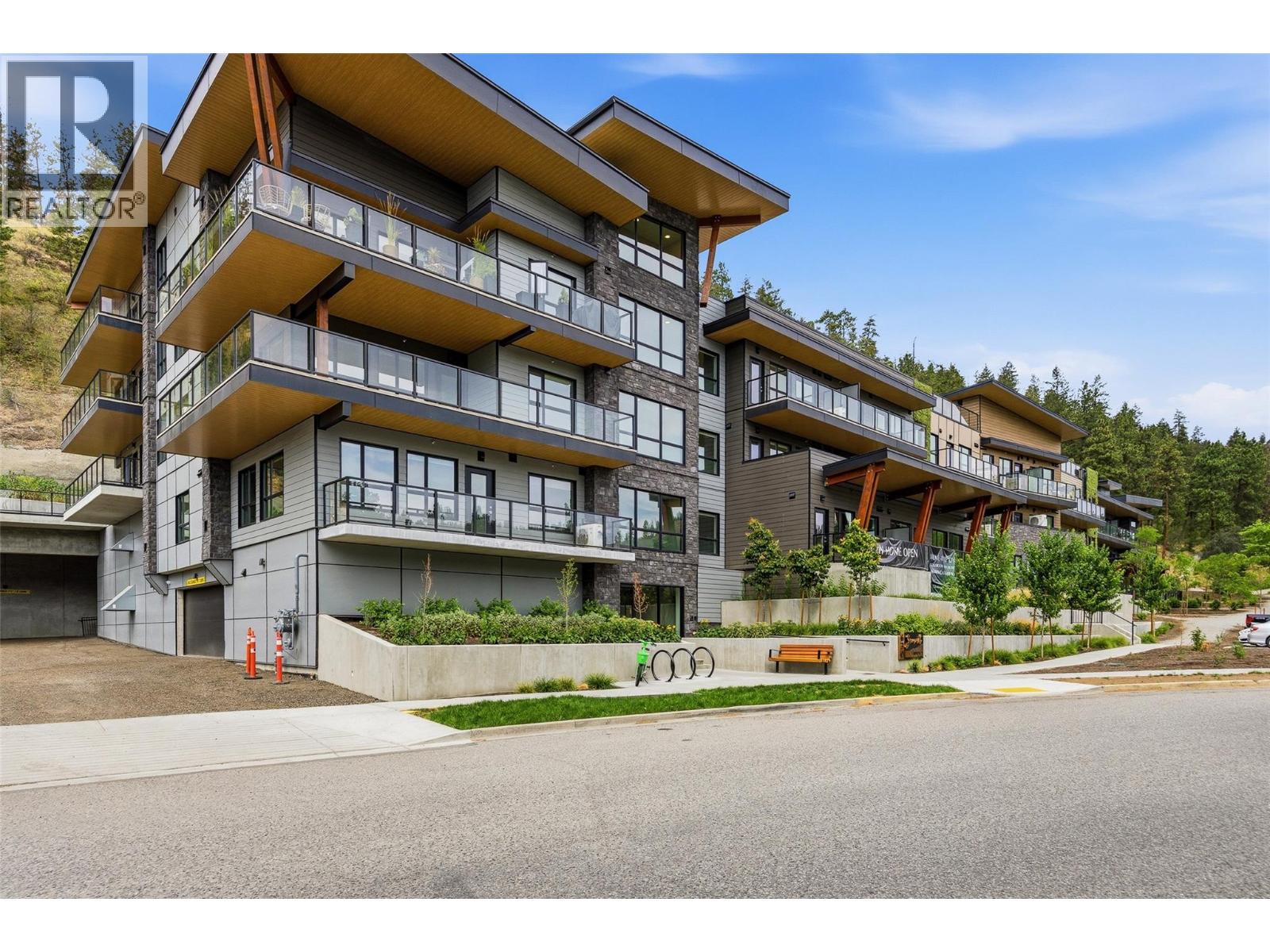 630 Boynton Place Unit# 206, Kelowna, British Columbia  V1V 3B8 - Photo 2 - 10392784