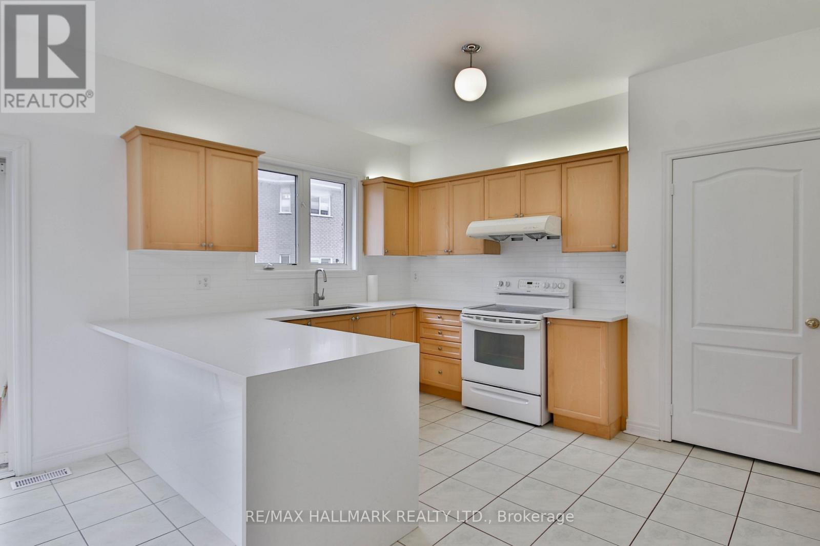 15 Briarglen Road, Markham (Cachet), Ontario  L6C 2K5 - Photo 19 - N13515918