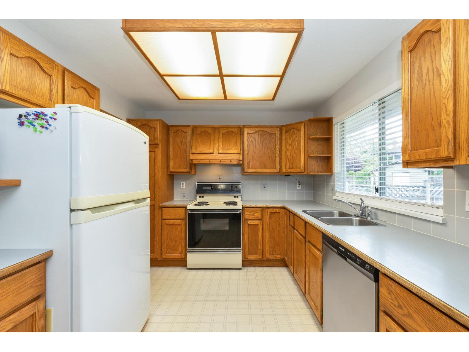 16397 Glenmoor Court, Surrey, British Columbia  V4N 1V2 - Photo 13 - R3142134