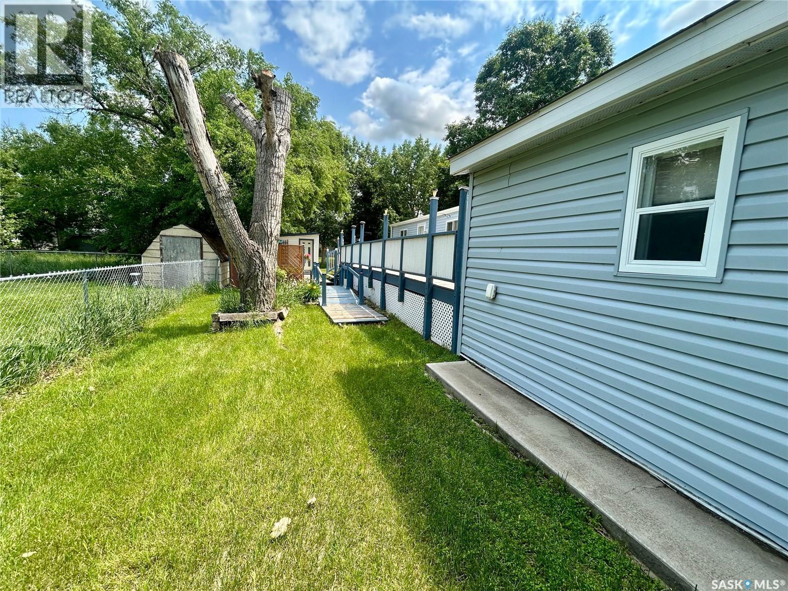 116 6th Street, Milestone, Saskatchewan  S0G 3L0 - Photo 39 - SK041312