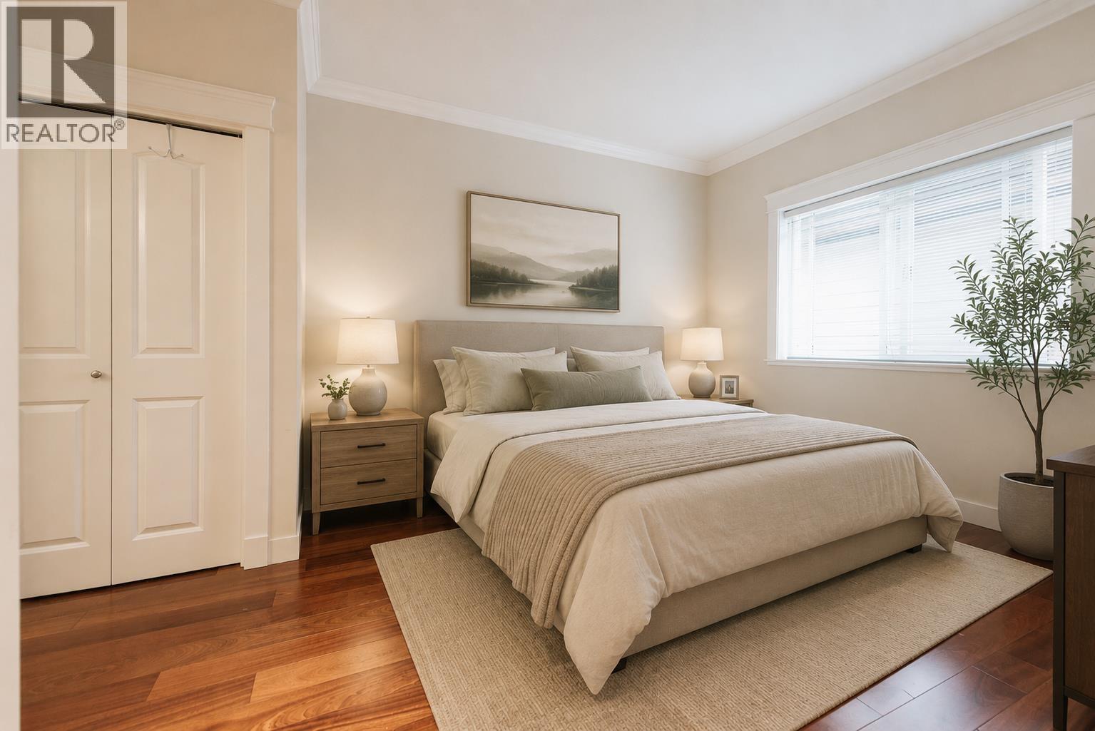 766 Gerussi Lane, Gibsons, British Columbia  V0N 1V7 - Photo 9 - R3093644