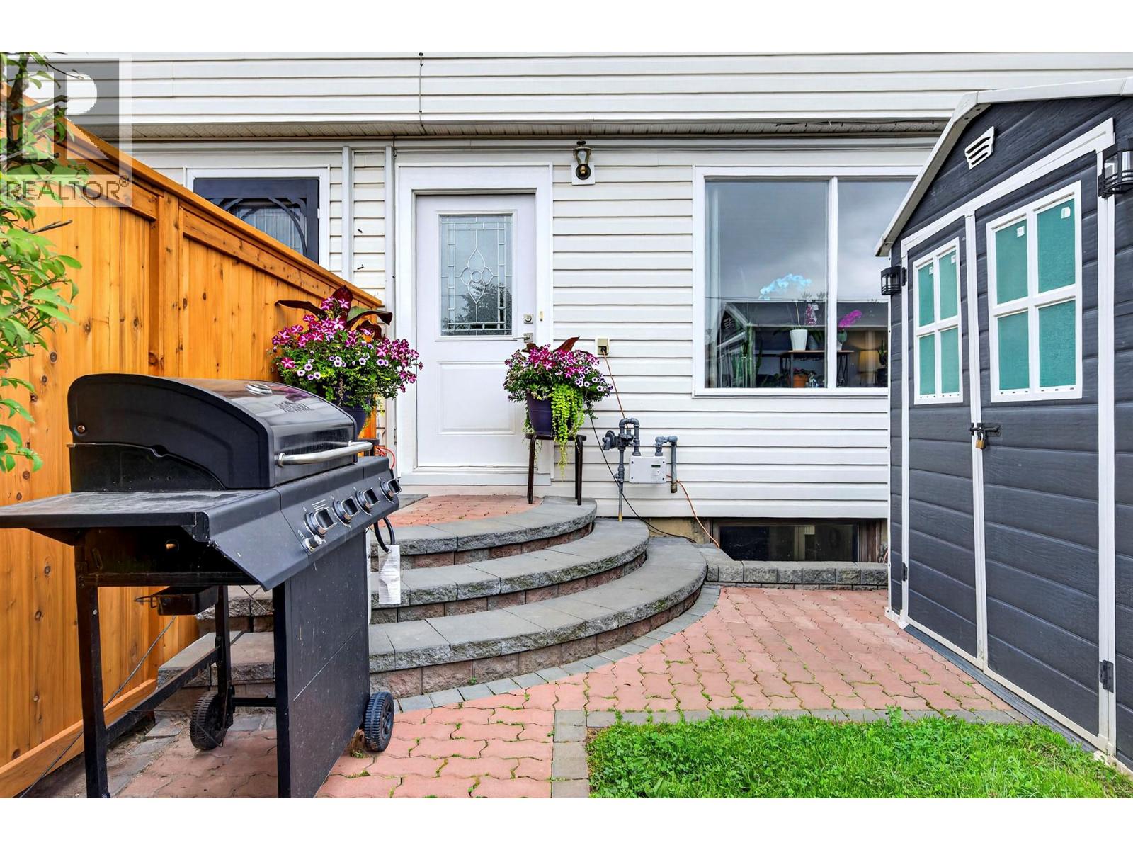 Listing image 27