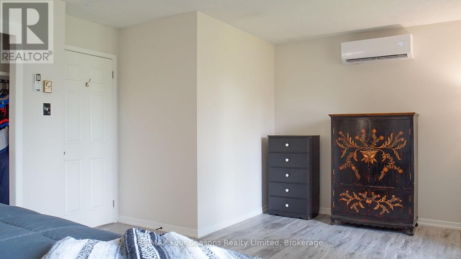 4 - 4 Trafalgar Road, Collingwood, Ontario  L9Y 5G4 - Photo 17 - S13516158