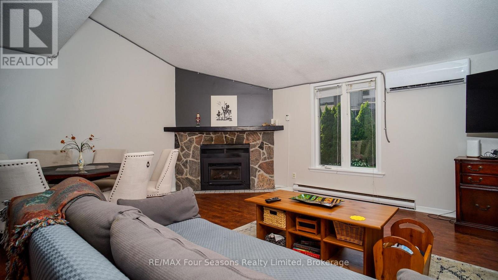 4 - 4 Trafalgar Road, Collingwood, Ontario  L9Y 5G4 - Photo 4 - S13516158