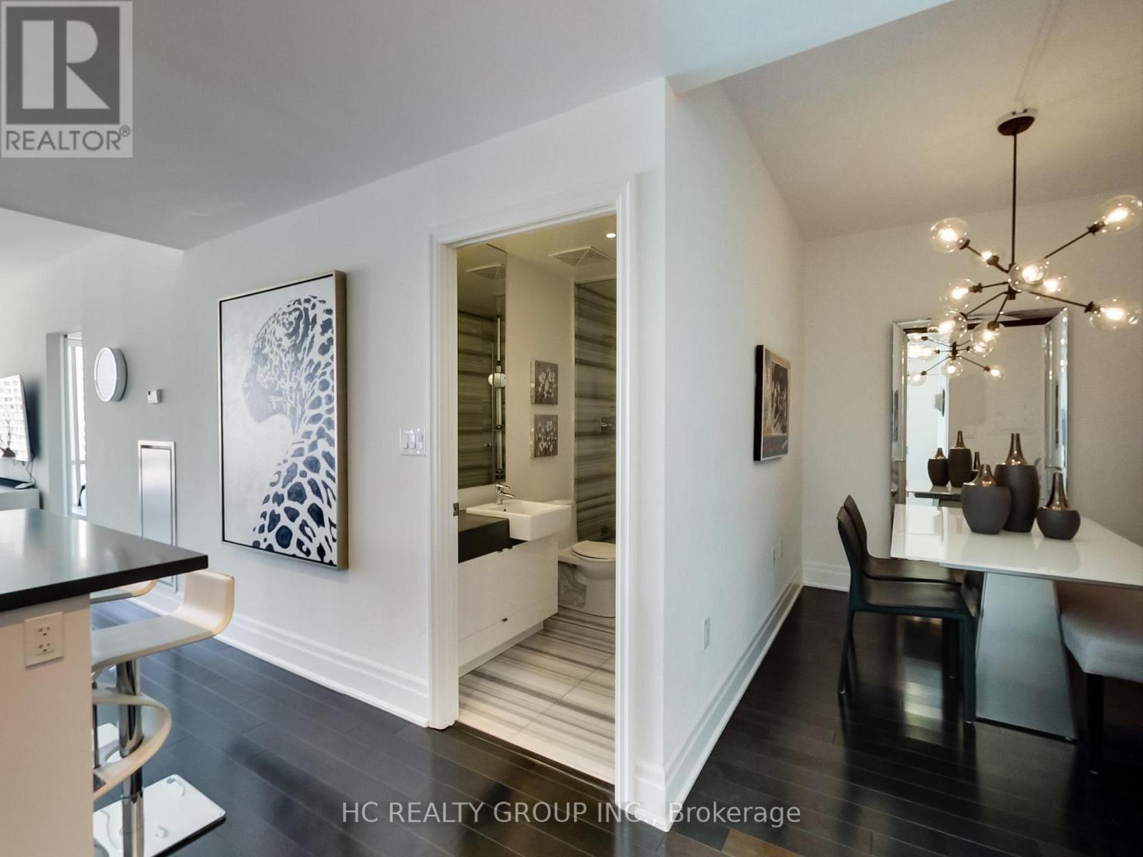 3606 - 8 The Esplanade Street, Toronto, Ontario  M5E 0A6 - Photo 2 - C13516024