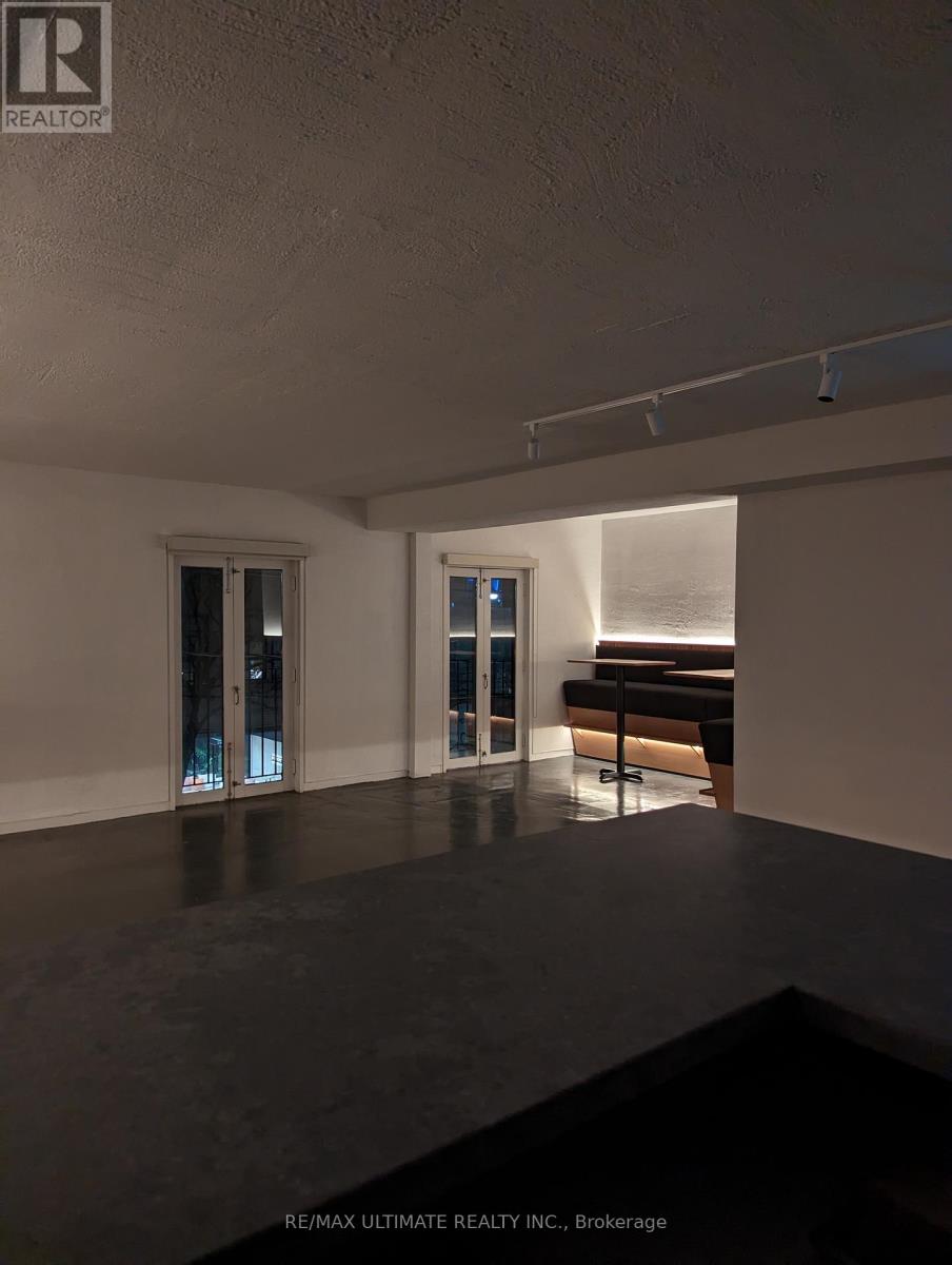 300 King Street E, Toronto, Ontario  M5A 1K4 - Photo 20 - C13516028