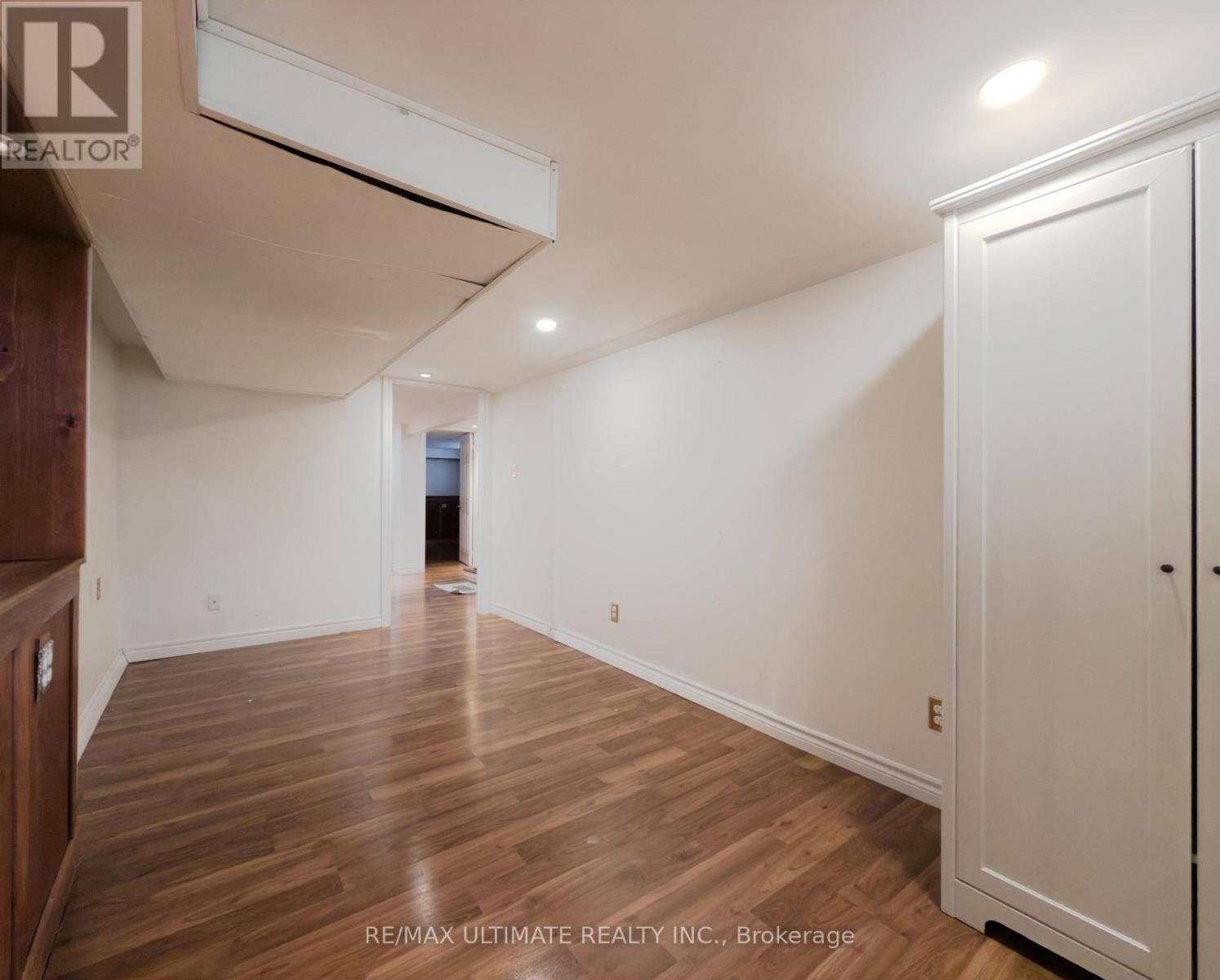 Lower - 46 Lorindale Avenue, Toronto, Ontario M5M 3C2 - Photo 7 - C13516038