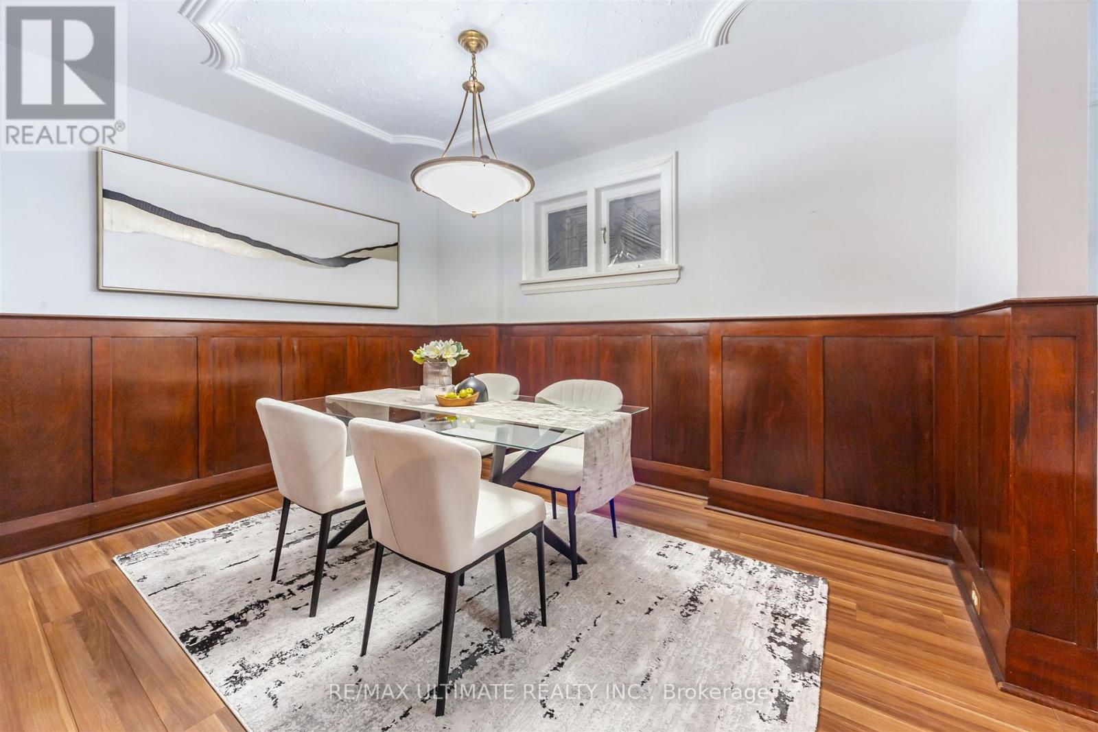 Upper - 46 Lorindale Avenue, Toronto, Ontario  M5M 3C2 - Photo 17 - C13516052