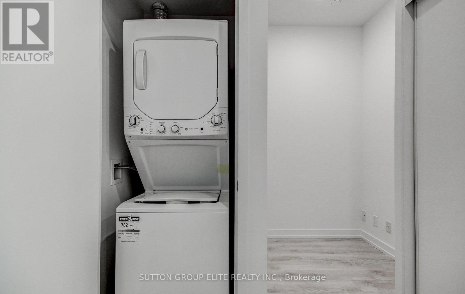 1205 - 33 Helendale Avenue, Toronto, Ontario  M4R 0A4 - Photo 11 - C13516100