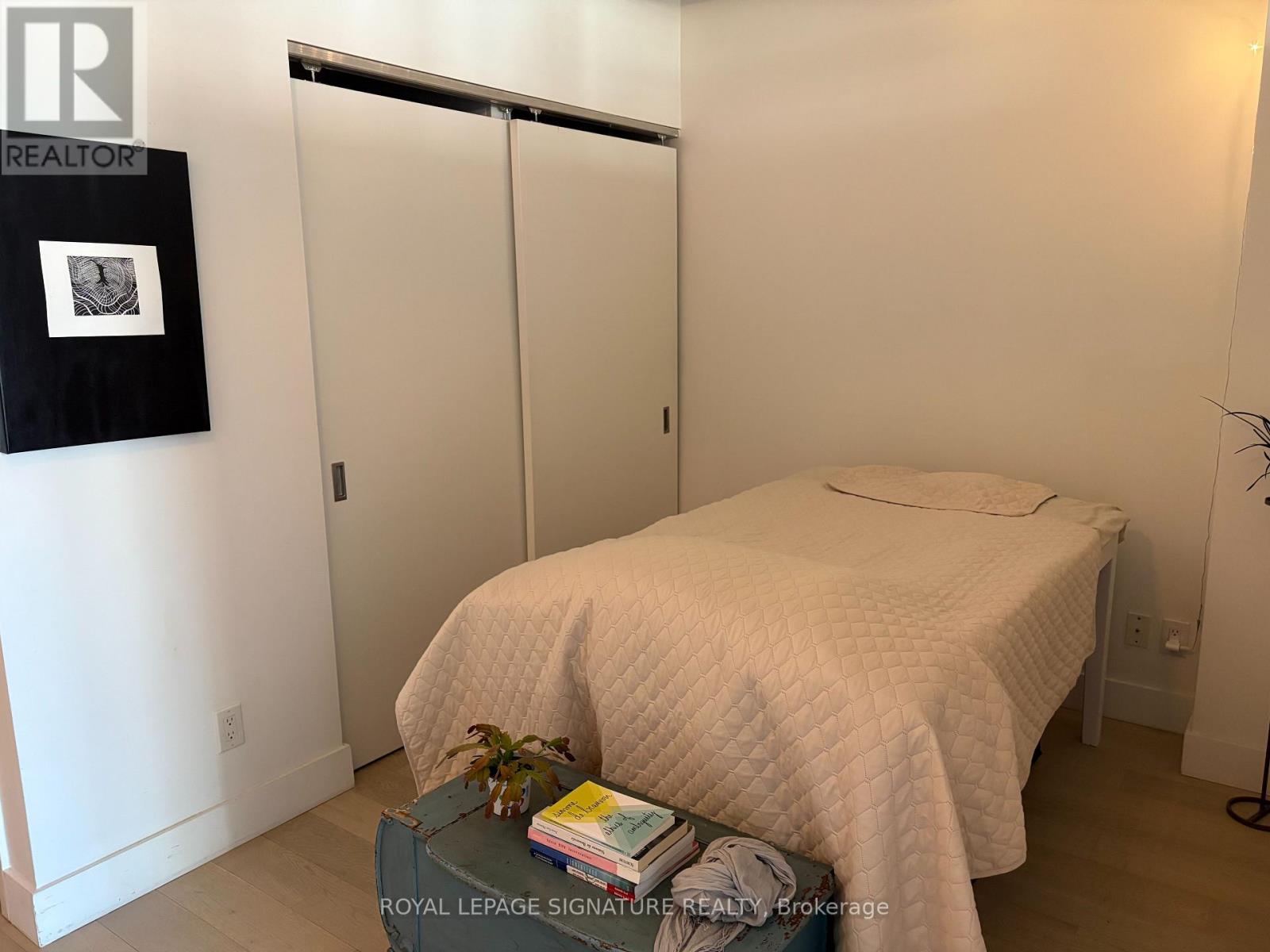 403 - 169 John Street, Toronto, Ontario  M5T 1X3 - Photo 8 - C13516162