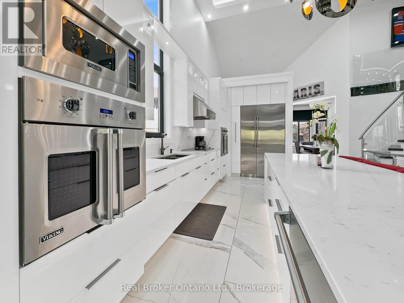 19 Zavarella Court, Brant (Paris), Ontario  N3L 4H3 - Photo 8 - X13516084