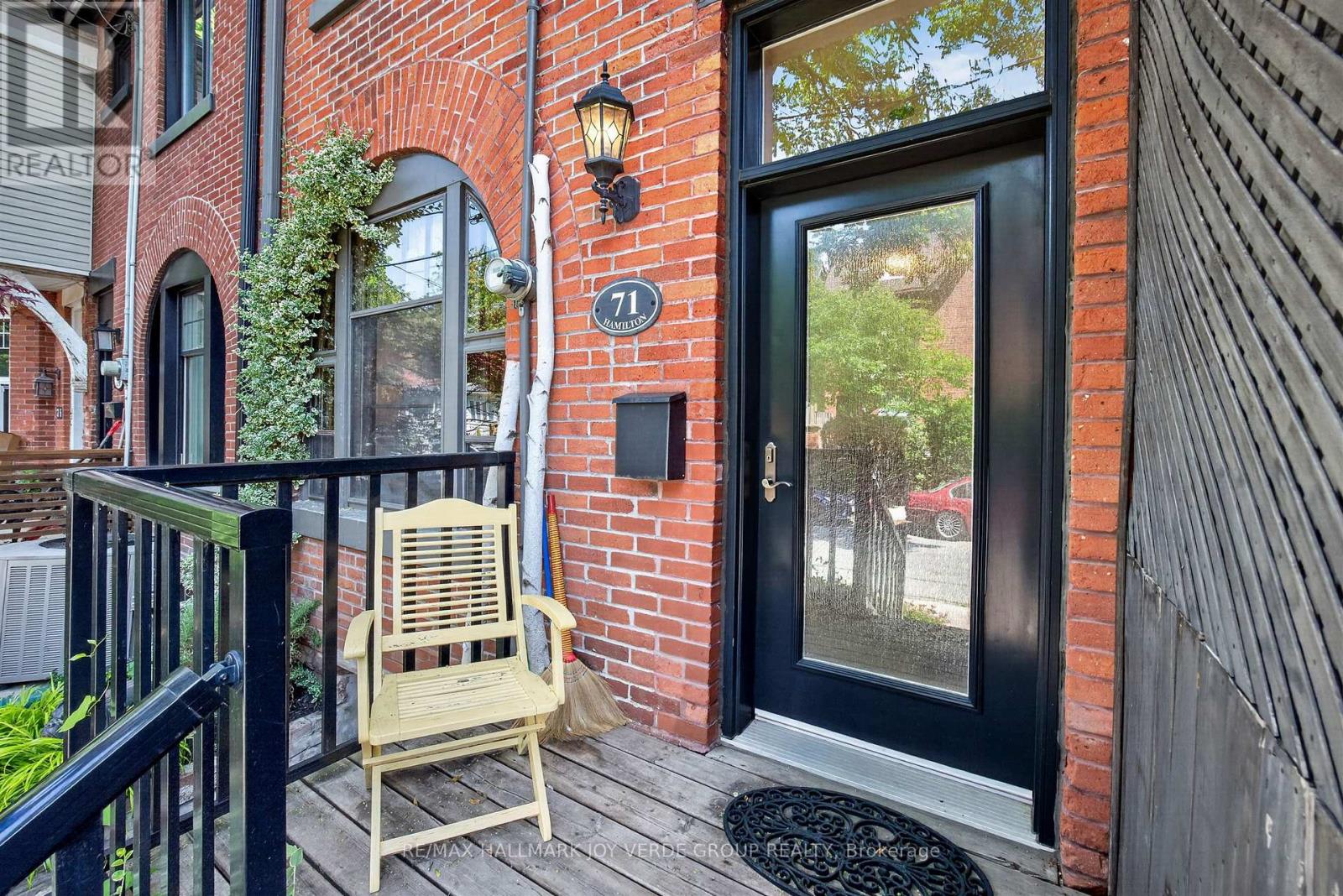 71 Hamilton Street, Toronto, Ontario  M4M 2C7 - Photo 2 - E13516042