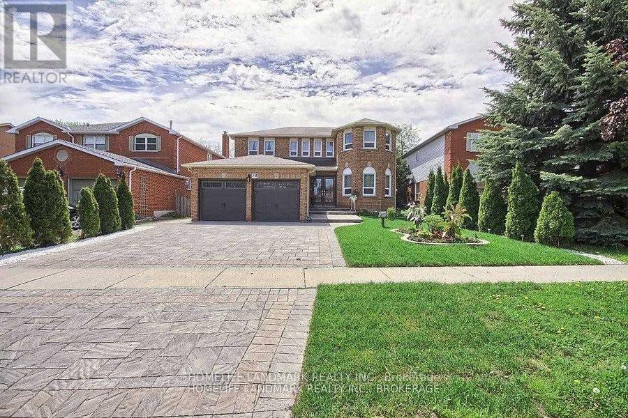78 BRISTOL ROAD, Newmarket, Ontario