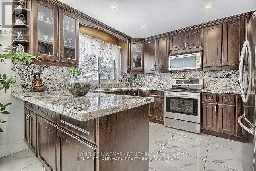 78 Bristol Road, Newmarket, Ontario  L3Y 8B5 - Photo 5 - N13516202