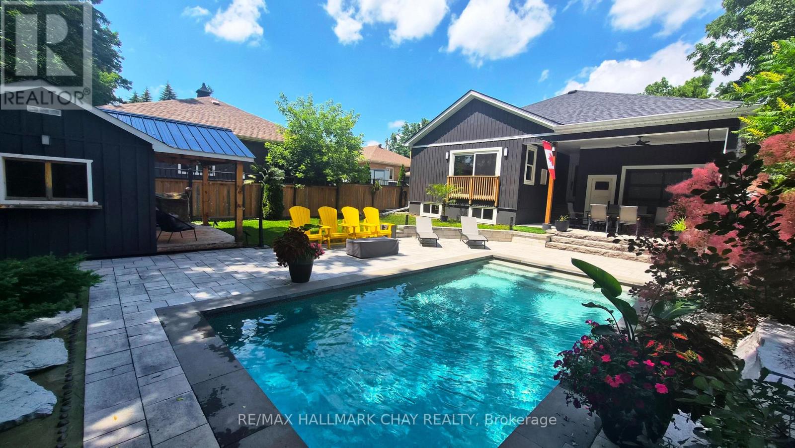 17 Bowman Avenue, Barrie, Ontario  L4M 1V1 - Photo 7 - S13516016