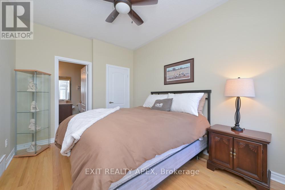 5 Canoe Road Road, Wasaga Beach, Ontario  L9Z 0E9 - Photo 19 - S13516120