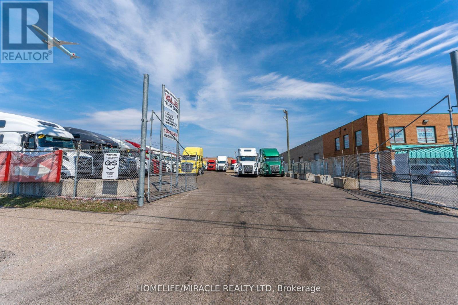 6749 Columbus Road, Mississauga, Ontario  L5T 2G1 - Photo 6 - W13516058