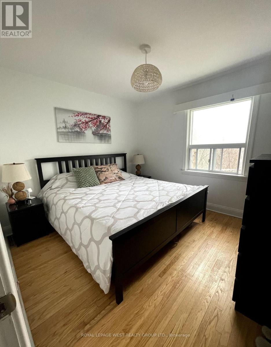 22 Beaucourt Road, Toronto, Ontario  M8Y 3G2 - Photo 21 - W13516074