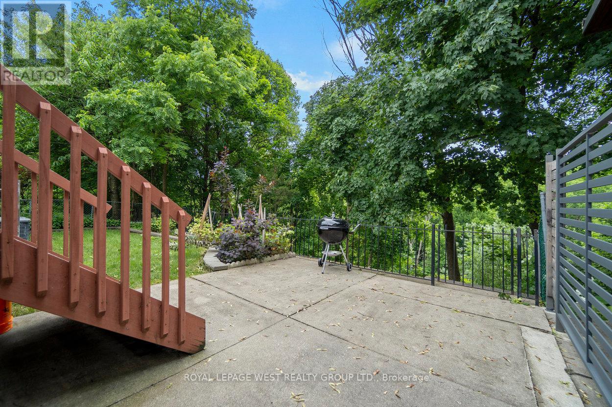 22 Beaucourt Road, Toronto, Ontario  M8Y 3G2 - Photo 30 - W13516074