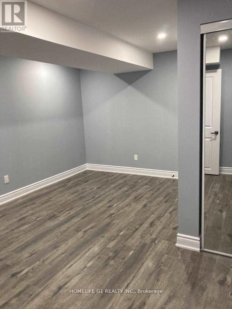 11 Ledger Point Crescent, Brampton, Ontario  L6R 3W3 - Photo 10 - W13516124