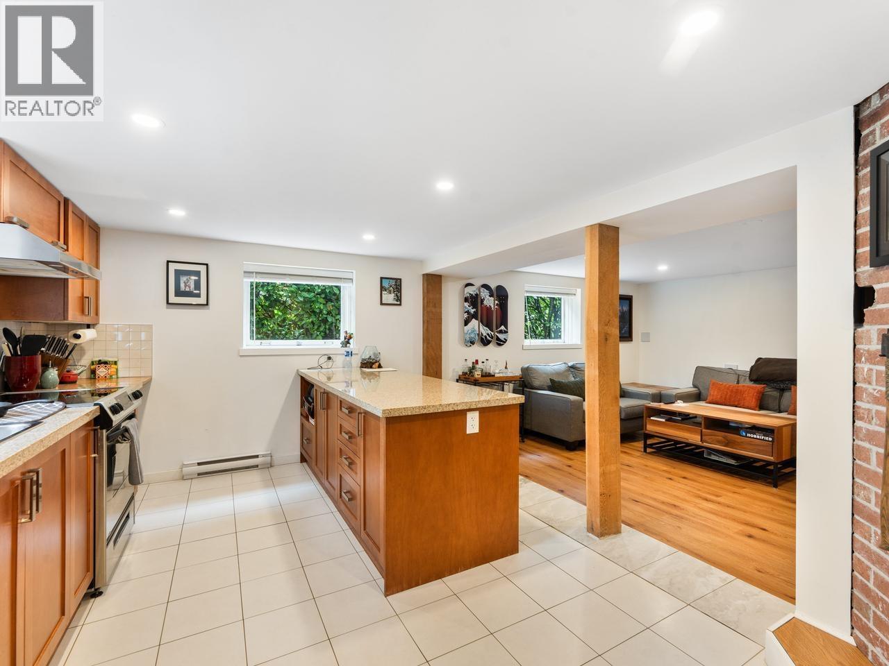 355 Sherbrooke Street, New Westminster, British Columbia  V3L 3M8 - Photo 17 - R3141523