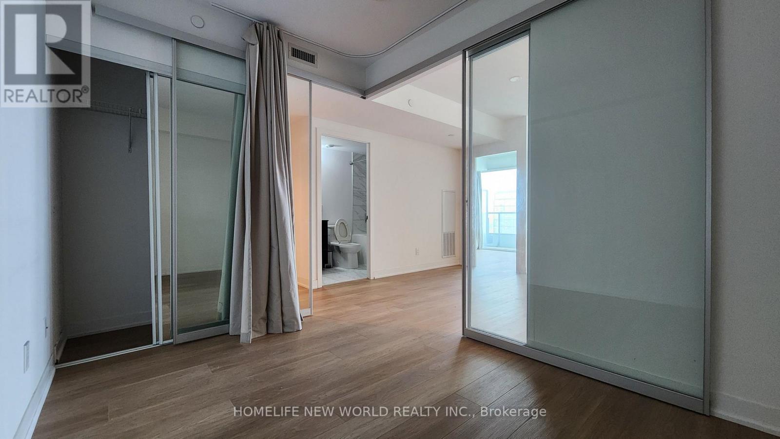 4217 - 85 Wood Street, Toronto, Ontario M4Y 0E8 - Photo 16 - C13474186