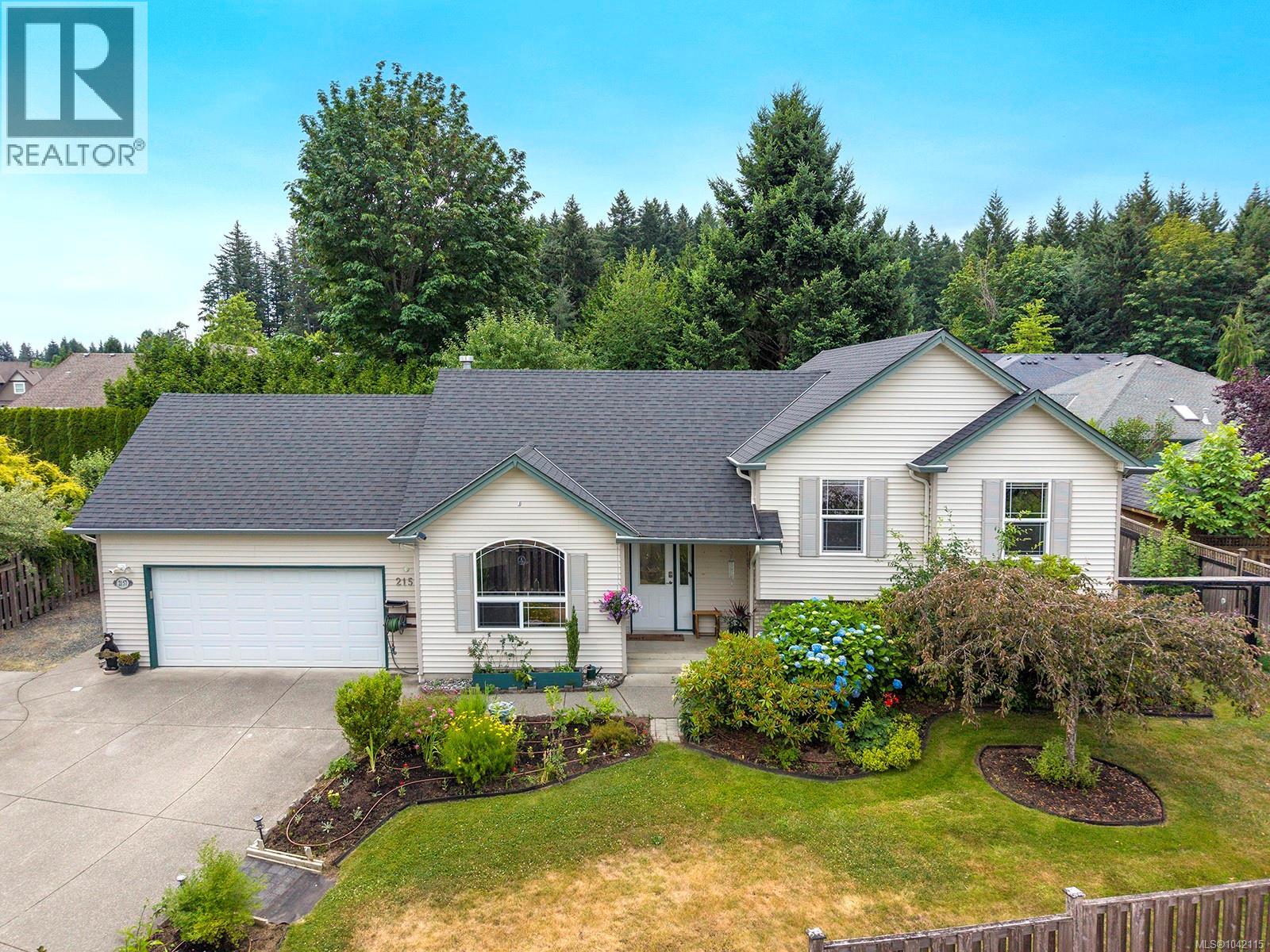 2157 Swallow Cres