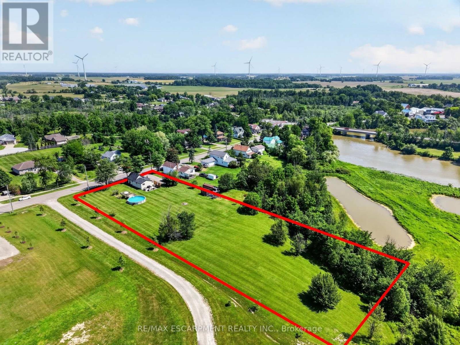 5242 CANBOROUGH ROAD, West Lincoln, Ontario