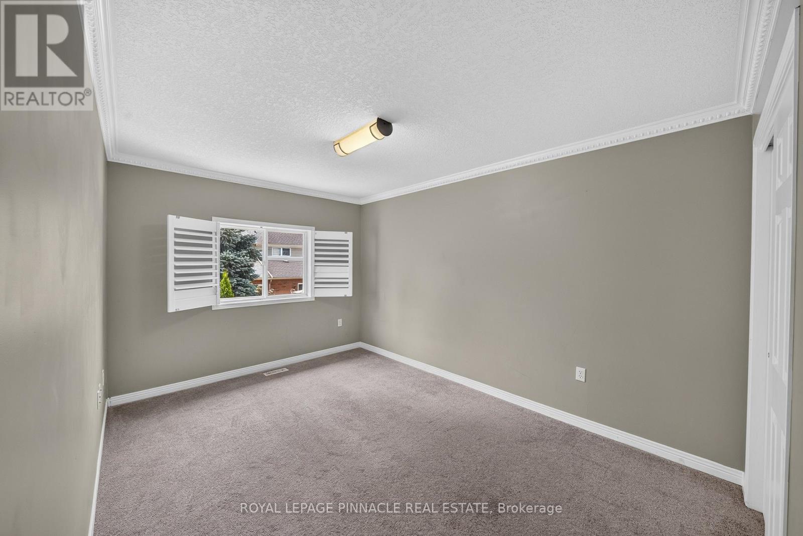 163 Livingston Avenue N, Grimsby, Ontario L3M 5S8 - Photo 22 - X13516086