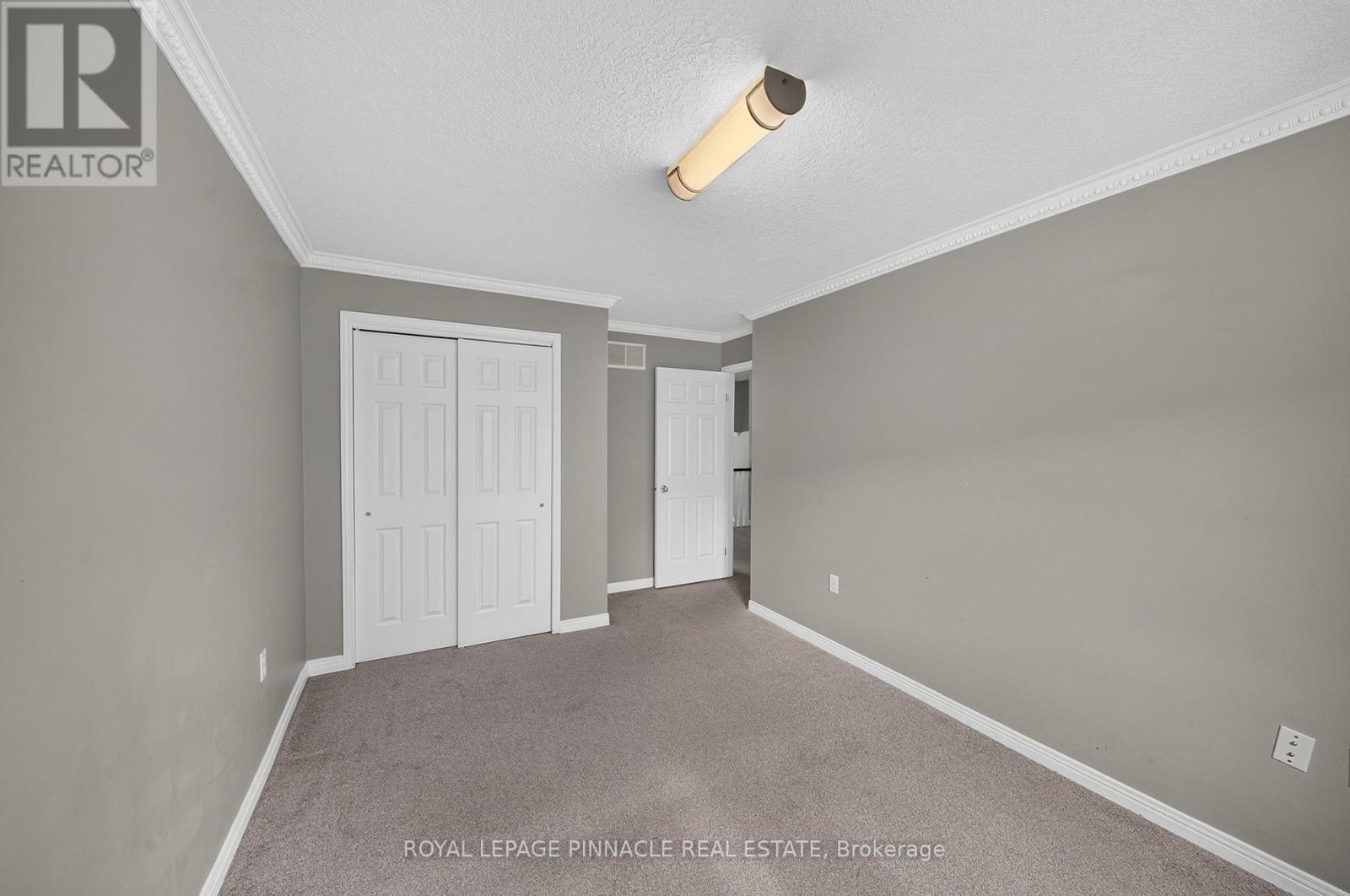 163 Livingston Avenue N, Grimsby, Ontario L3M 5S8 - Photo 23 - X13516086
