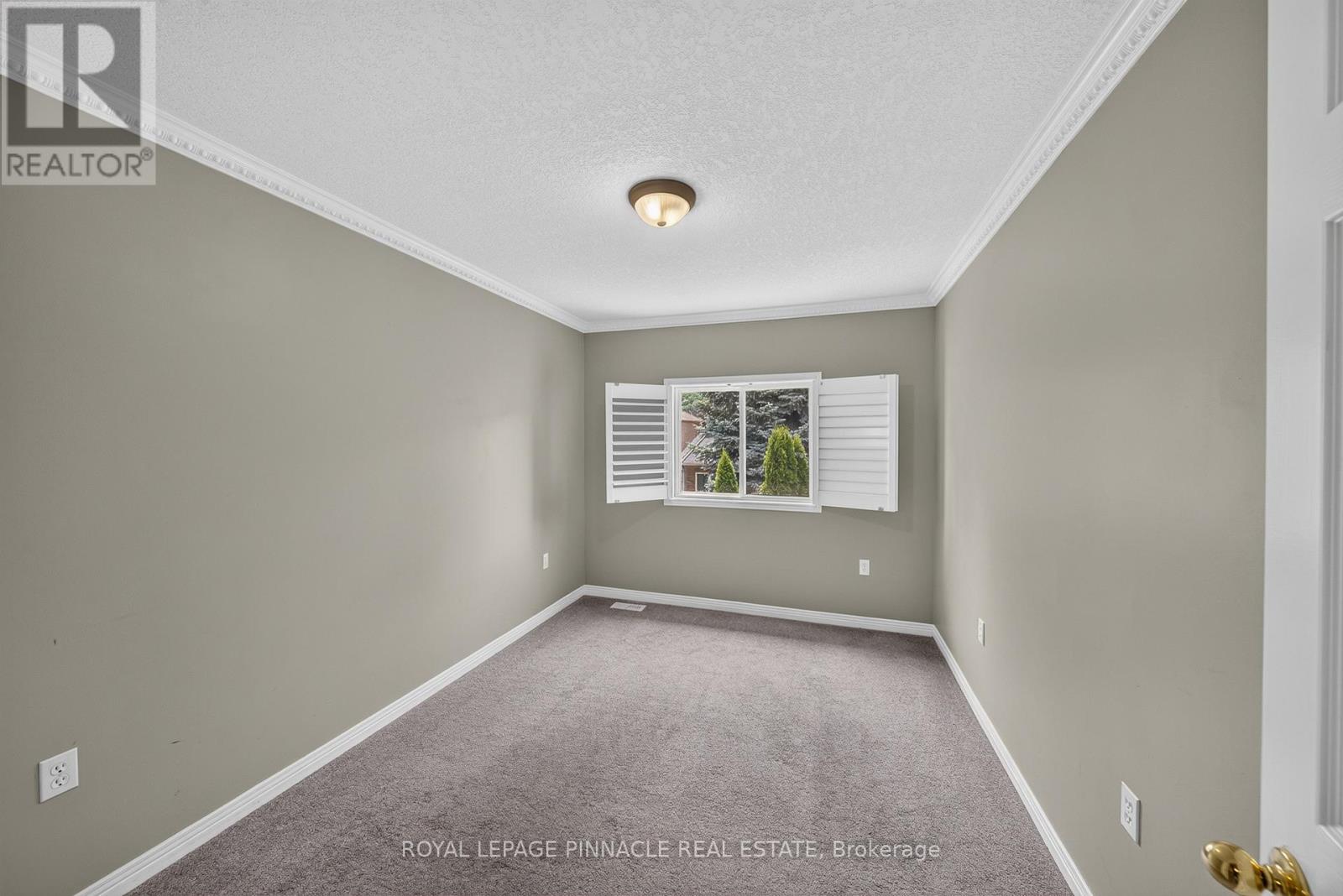 163 Livingston Avenue N, Grimsby, Ontario L3M 5S8 - Photo 24 - X13516086
