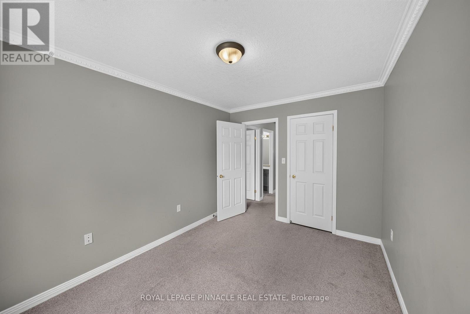 163 Livingston Avenue N, Grimsby, Ontario L3M 5S8 - Photo 25 - X13516086