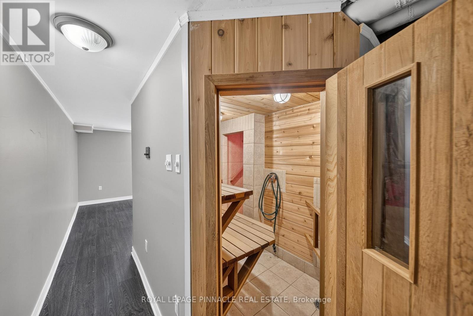 163 Livingston Avenue N, Grimsby, Ontario L3M 5S8 - Photo 30 - X13516086