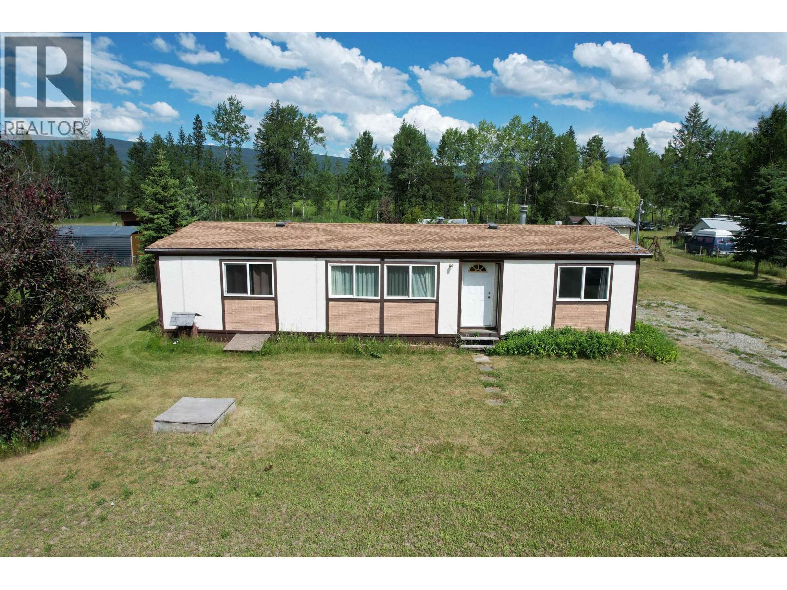 4719 Dusty Road, Quesnel, British Columbia  V2J 6L5 - Photo 31 - R3142174