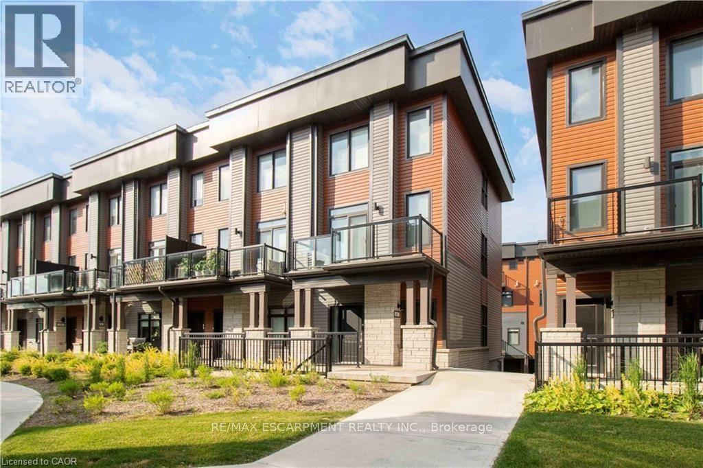 2 WILLOW Street Unit# 44, Paris, Ontario