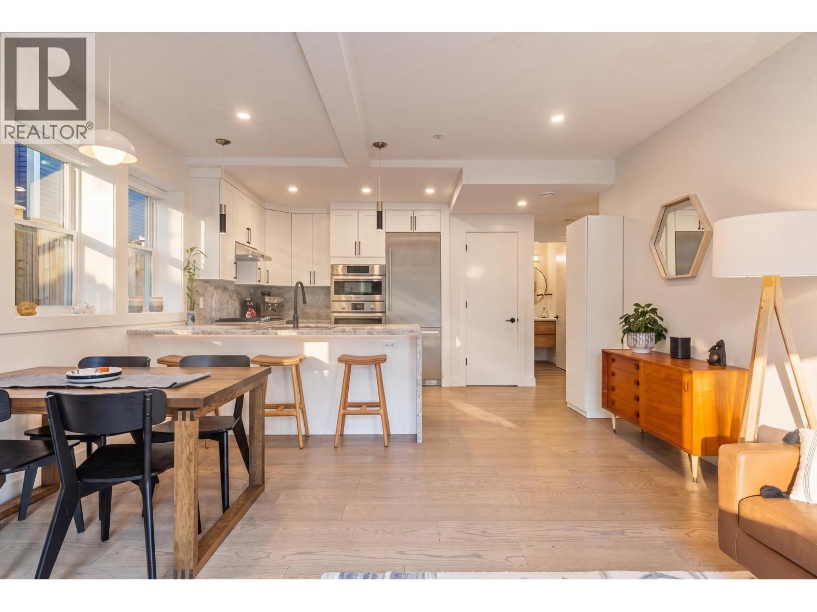 1372 E 10th Avenue, Vancouver, British Columbia  V5N 1X3 - Photo 12 - R3142093